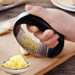 FlexeCrush™|Unleash Flavorful Feats with the Ultimate Garlic Press