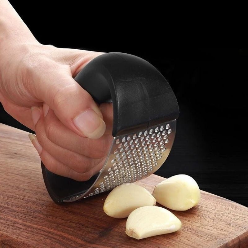 FlexeCrush™|Unleash Flavorful Feats with the Ultimate Garlic Press